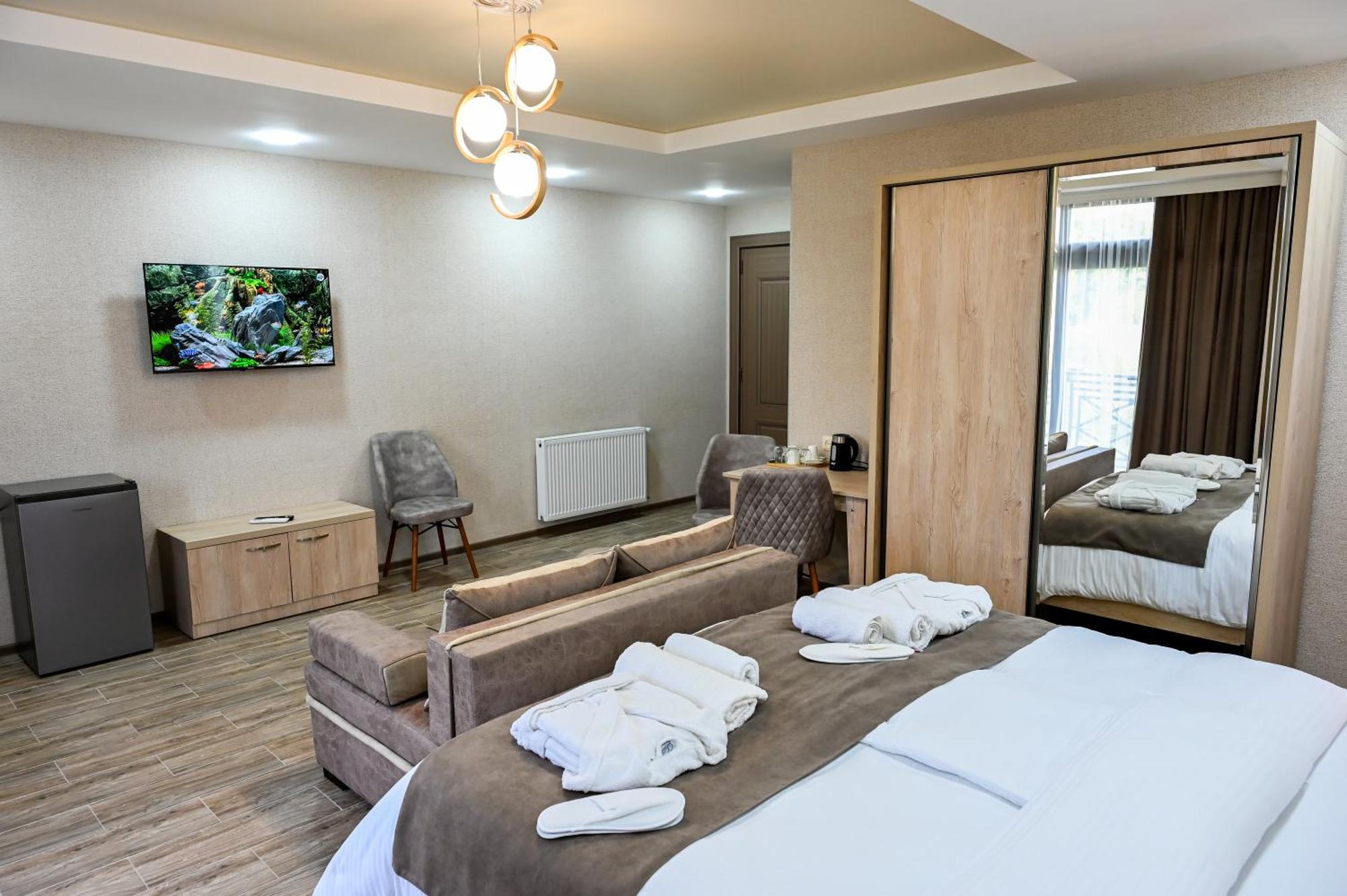 Hotel K124 Kutaisi Exterior foto